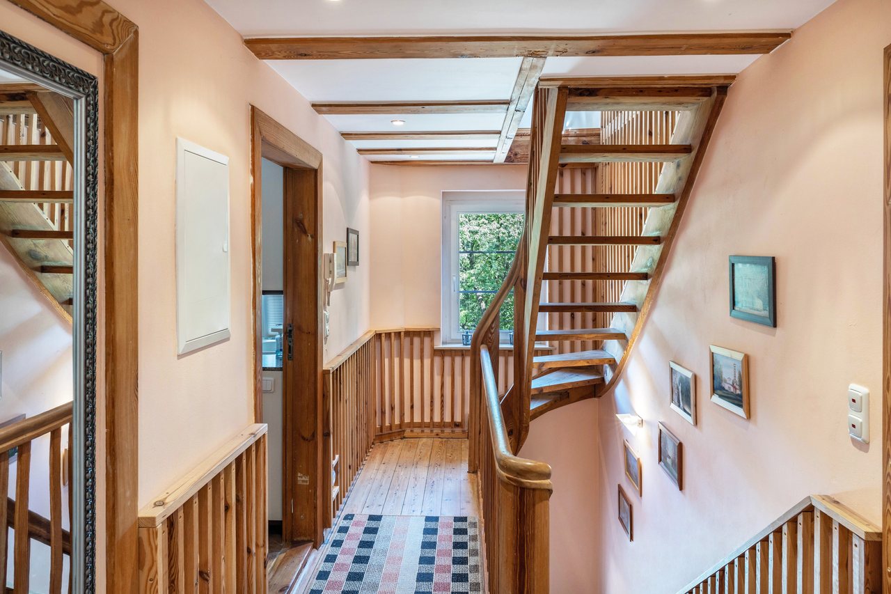 Treppenaufgang im Flur, Ferienwohnung für 6 Personen 80 M² in Potsdam, Brandenburg, Groß Glienicke, Potsdam, Brandenburg