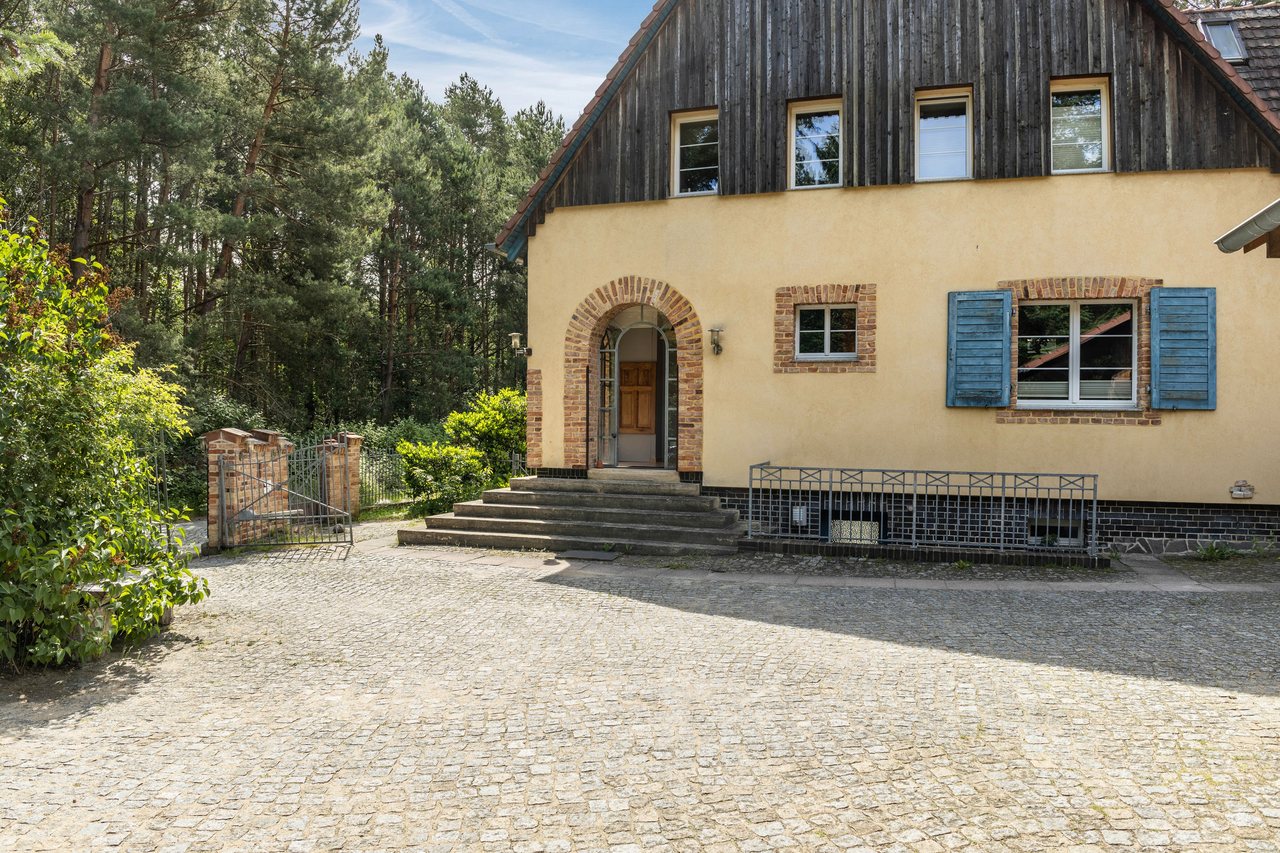 Ferienhaus, Außenansicht mit Hof, Ferienwohnung für 6 Personen 80 M² in Potsdam, Brandenburg, Groß Glienicke, Potsdam, Brandenburg