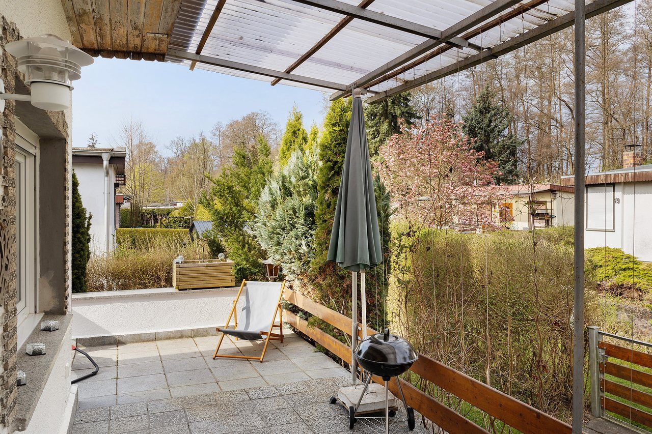 Wohnbereich mit Sofa und Sesseln, Ferienhaus Am Schwielochsee 2 in Schwielochsee, Brandenburg