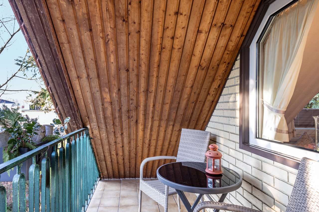 Balkon mit Tisch, Ferienwohnung Viering in Bernau, Brandenburg
